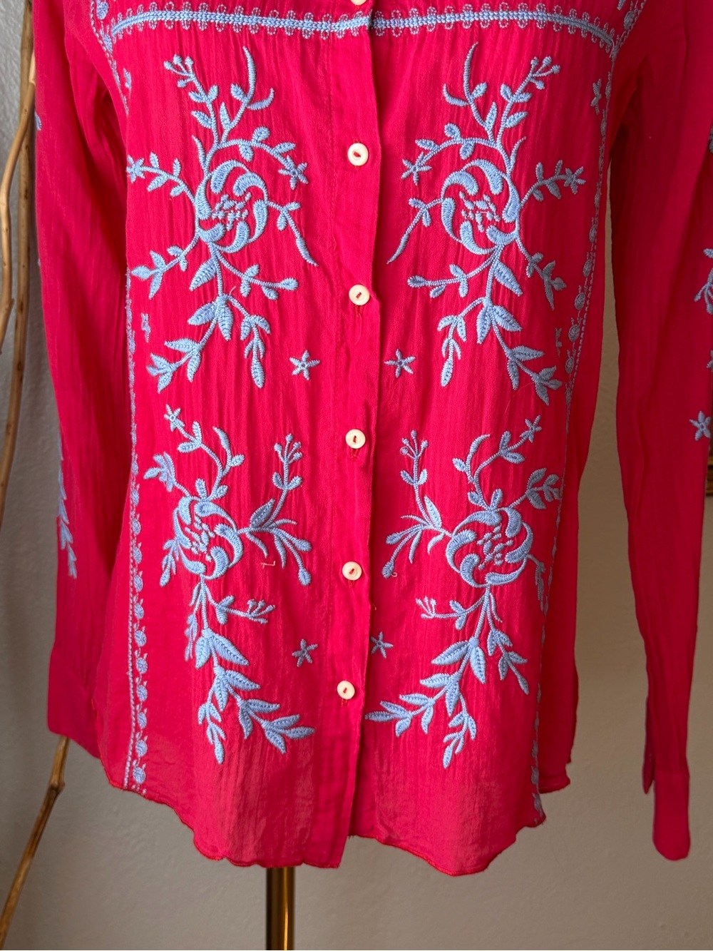 Johnny Was Red Button-Down Shirt with Light Blue Embroidery XS - Picture 3 of 13